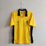 Koszulka sędziowska liga holenderska w rozmiarze m w kolorze żółtym