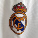 Koszulka domowa Real Madryt 2010/11 w rozmiarze M