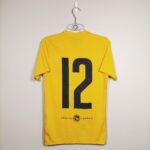 Koszulka piłkarska klubu BSC Young Boys z roku 2018 w kolorze żółtym marki Nike.
