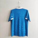 Domowa koszulka piłkarska Glasgow Rangers z sezonu 2014-15 w kolorze niebieskim marki Puma.