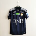 Domowa koszulka piłkarska Stromsgodset IF z sezonu 2017 w kolorze granatowym marki Puma.