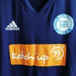 Domowa koszulka piłkarska Blau-Weiss Berlin z sezonu 2021-22 w kolorze granatowym marki Adidas.