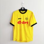 Domowa koszulka Borussia Dortmund z sezonu 2003-04 w kolorze żółtym marki goool.de