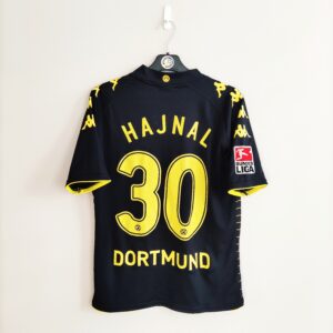 Wyjazdowa Kosuzlka Borussia Dortmund (#30 T. Hajnal) z sezonu 2009-10 w kolorze czarno-żółtym marki Kappa.