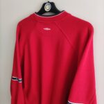 Bluza treningowa Brann Bergen "Cup Finalen" z sezonu 2004 w kolorze czerwonym marki Umbro.
