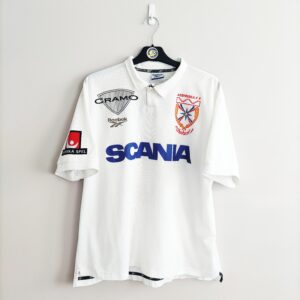 Domowa koszulka Assyriska FF (#2 Z. Manovic) match issue z sezonu 1998 w kolorze białym marki Reebok