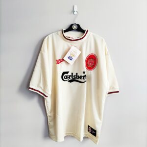 Wyjazdow koszulka Liverpool BNIB z sezonu 1996-97 w kolorze ecru marki Reebok.