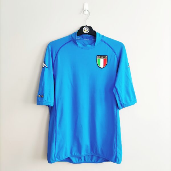 Domowa koszulka reprezentacji Włochy z sezonu 2002-03 w kolorze niebieskim marki Kappa.