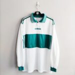 Koszulka piłkarska Adidas template z lat 1996-97 w kolorze biało-zielonym