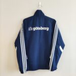Bluza treningowa IFK Goteborg z sezonu 2011 w kolorze granatowym marki Adidas.